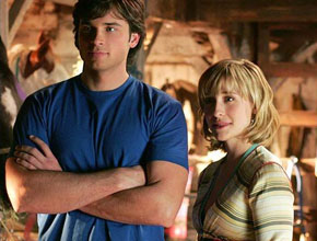 Smallville Seasons 1-10 DVD Box Set